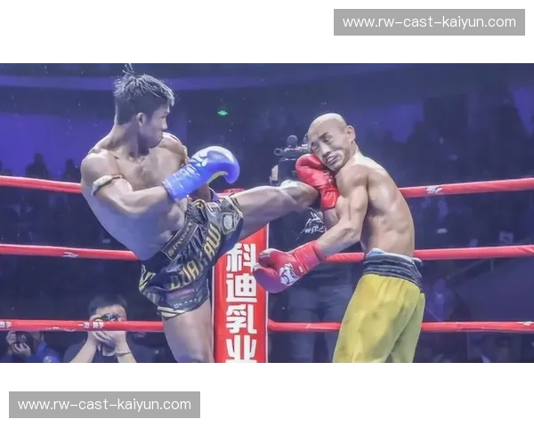 死神与白莲的终极博弈：如果方便与播求在巅峰相遇，谁才是格斗界的真神？